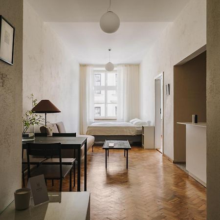 Here Apartments Краков Экстерьер фото